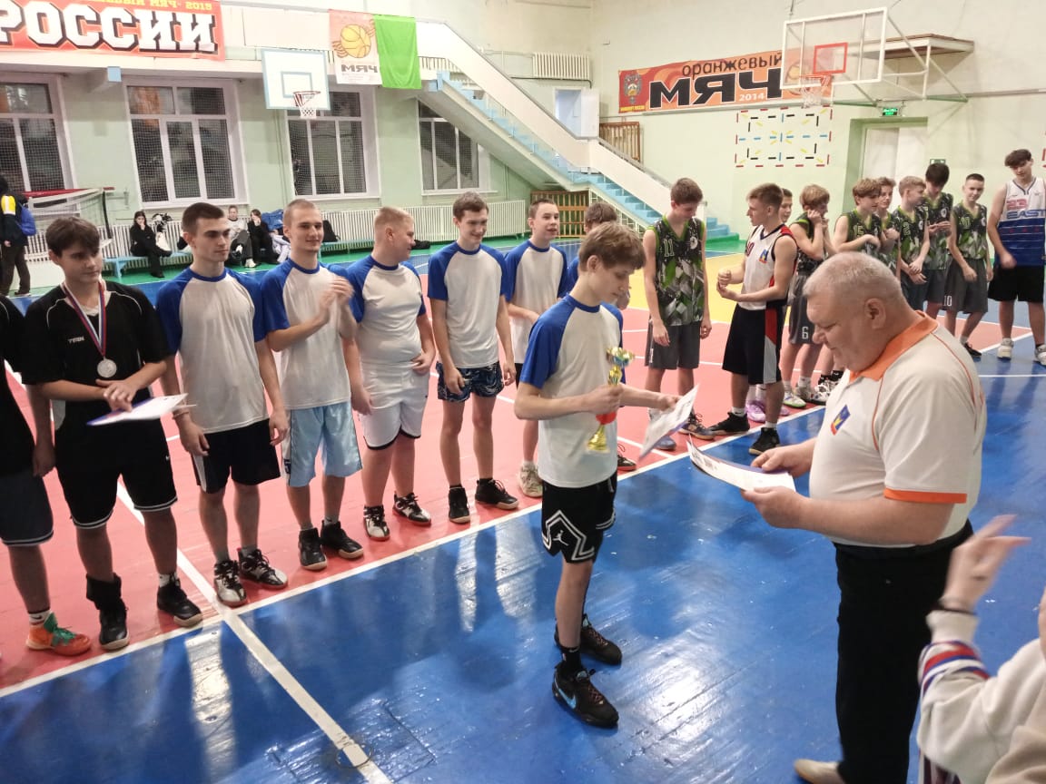 pervenstvo basketball uniory 2